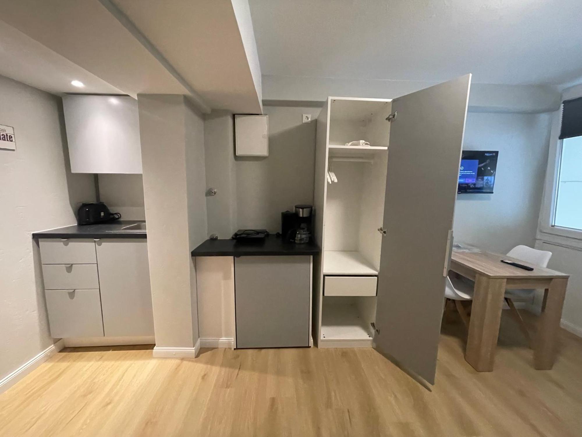 Suesses Kleines Und Zentrales Apartment Fuer Zwei Personen Mitten In Hamburg Dış mekan fotoğraf