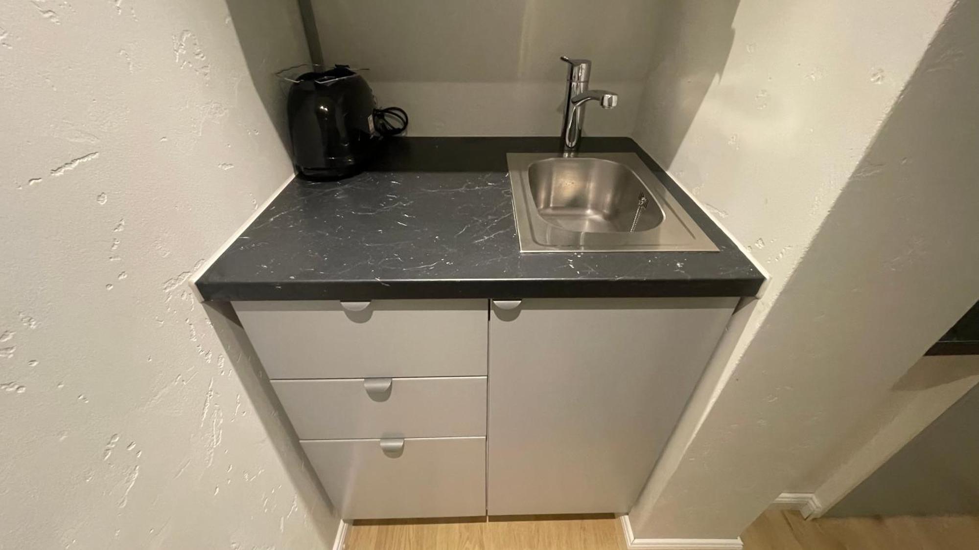 Suesses Kleines Und Zentrales Apartment Fuer Zwei Personen Mitten In Hamburg Dış mekan fotoğraf